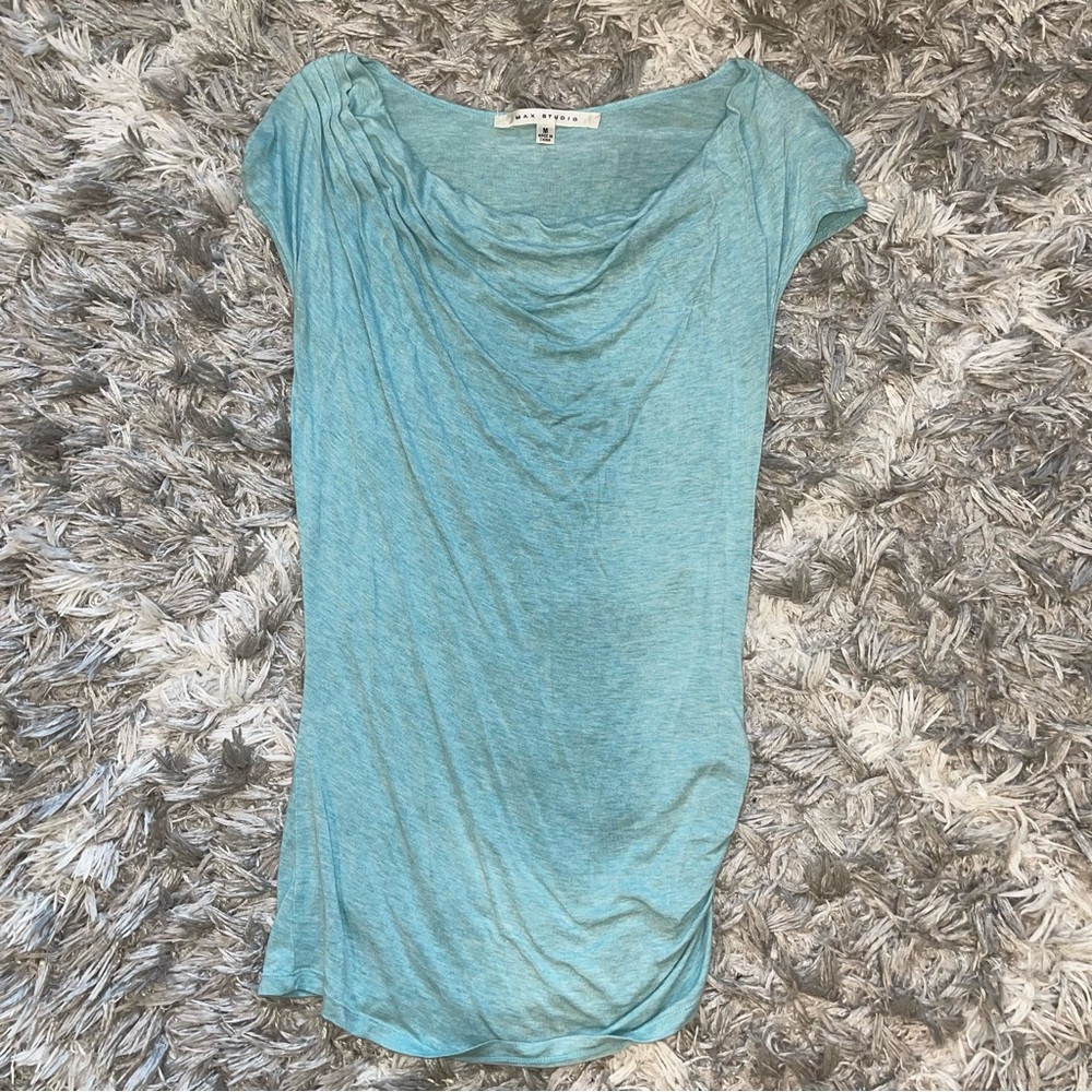 lightly worn top